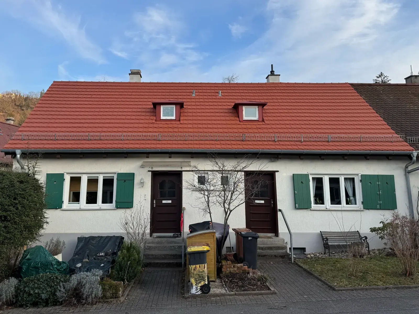 Dachsanierung unter Denkmalschutz: Reihenhaus in Stuttgart-Heslach